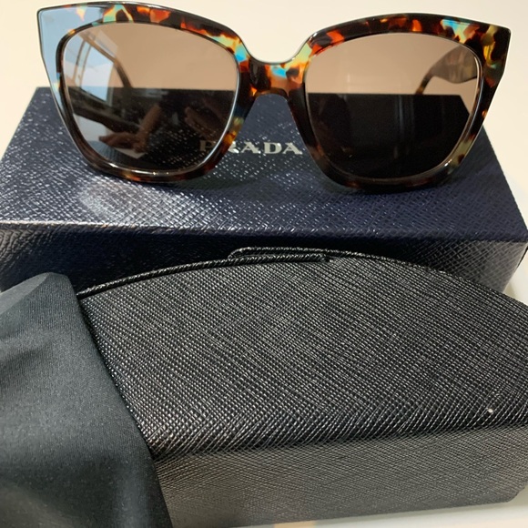 Prada Accessories - PRADA gorgeous authentic prescription sunglasses made in Italy, like new.